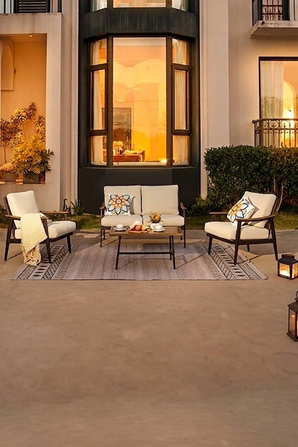 Natural Expressions Provides High-end patio furniture that blends lasting comfort, timeless style, and enduring quality