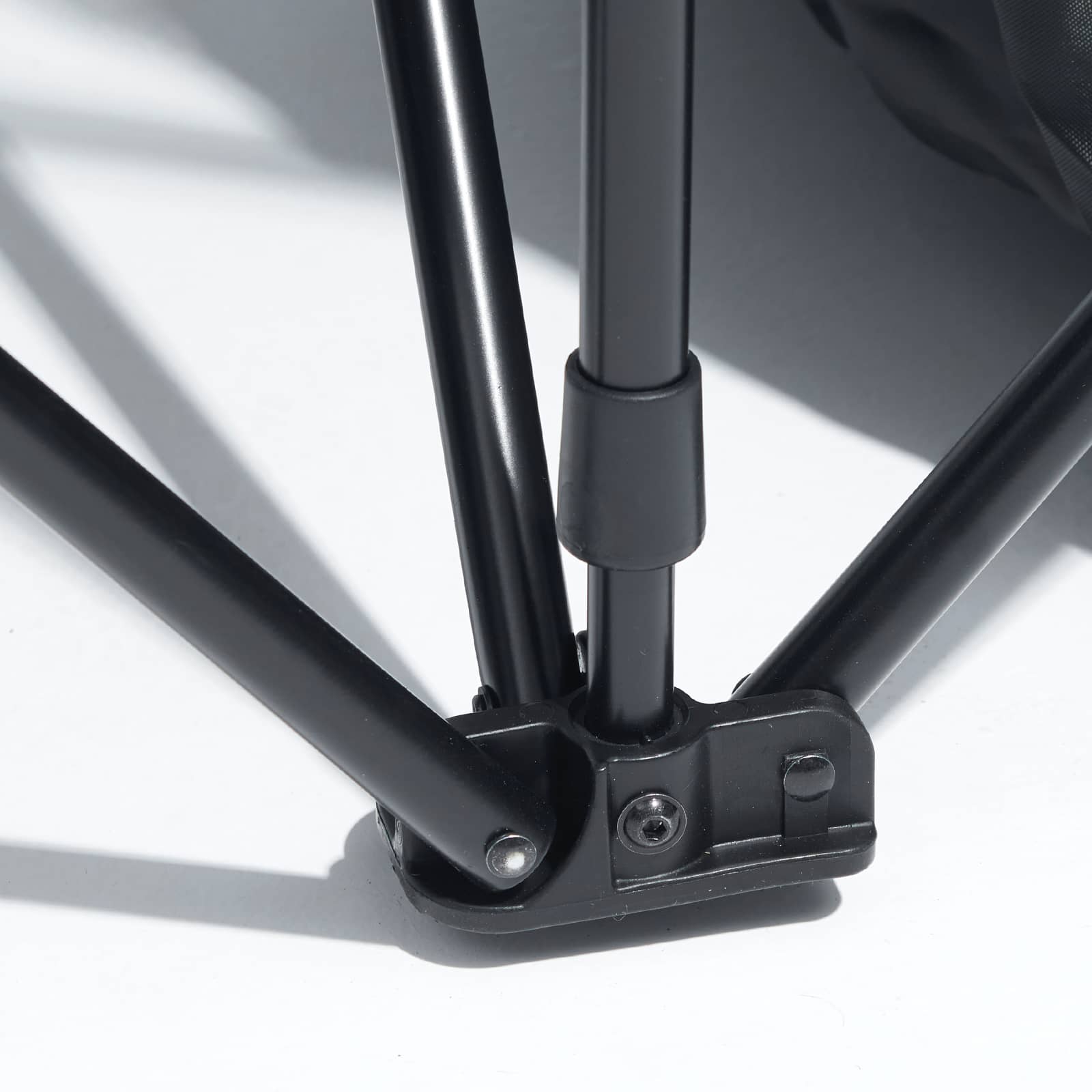 EVER ADVANCED 6 Seats Folding Chair with Storage Baskets & Pockets - Portal Outdoors