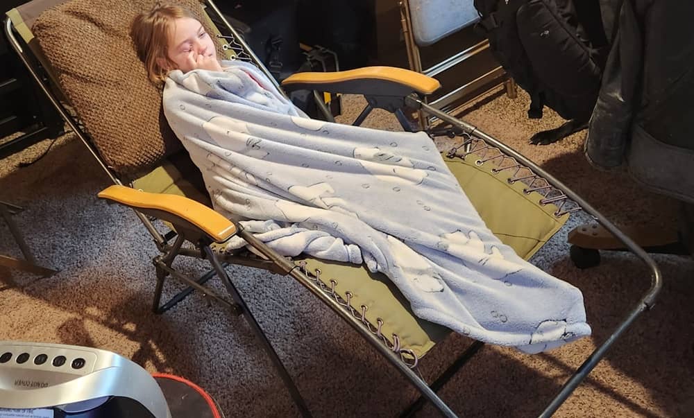 reclining camping chair