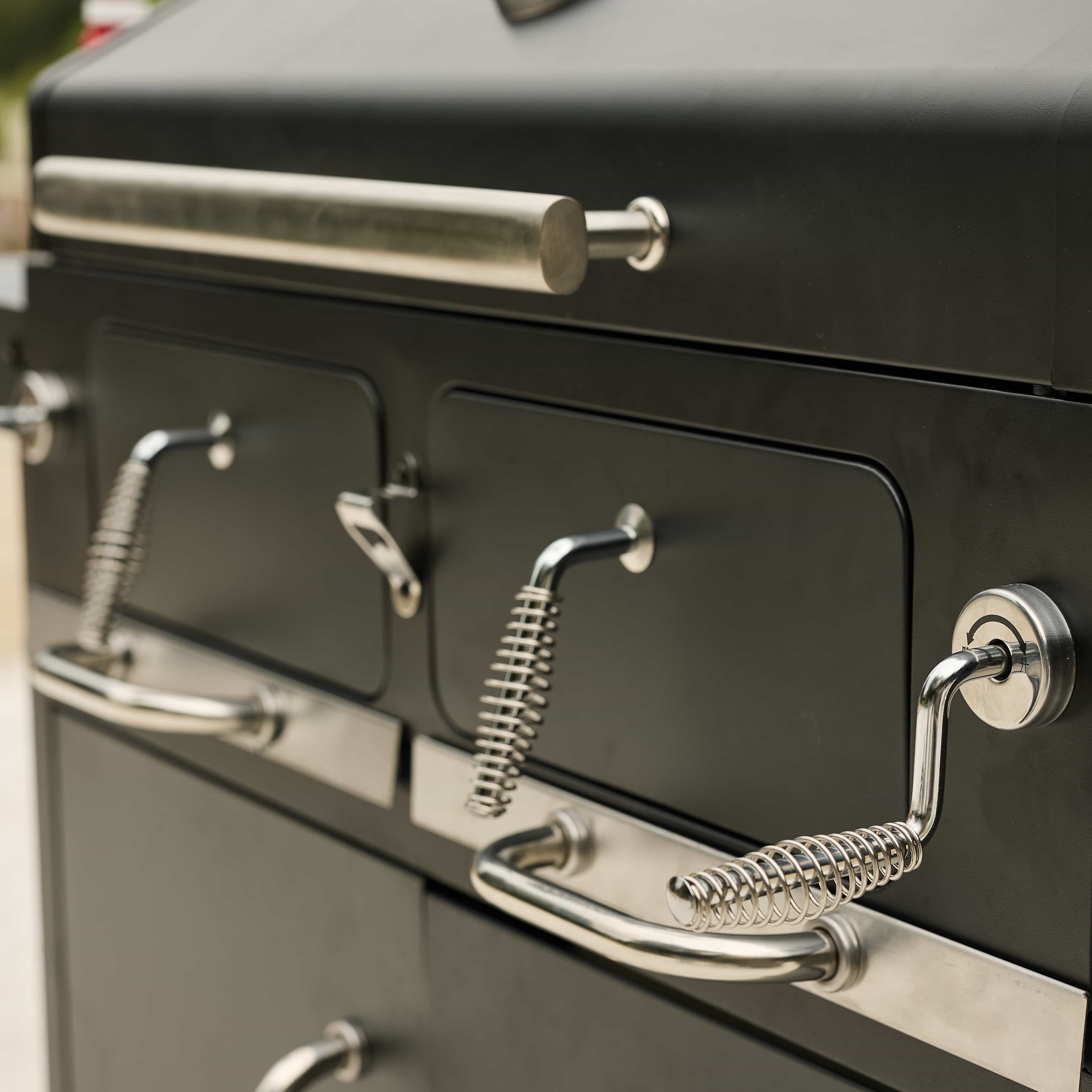 NATURAL EXPRESSIONS Charcoal BBQ Grill - Portal Outdoors