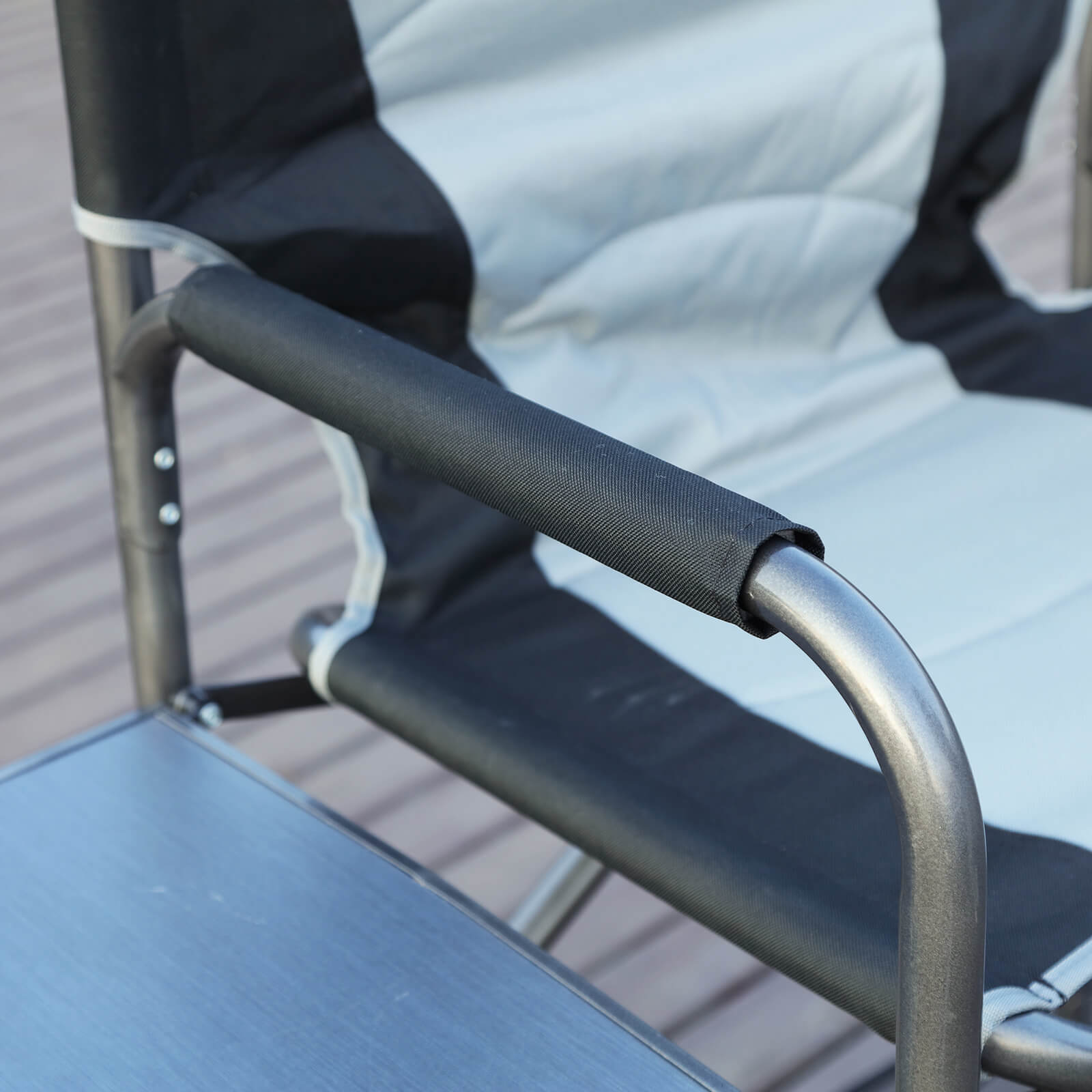 EVER ADVANCED Extra Wide Directors Chair - Portal Outdoors