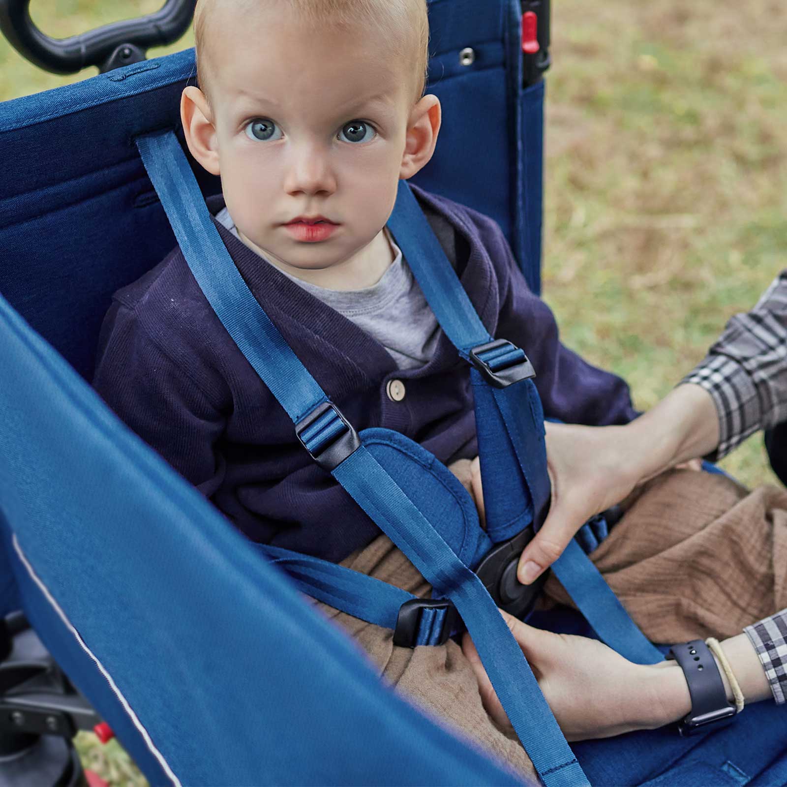 EVER ADVANCED Side - Unzip Wagon Stroller - Portal Outdoors