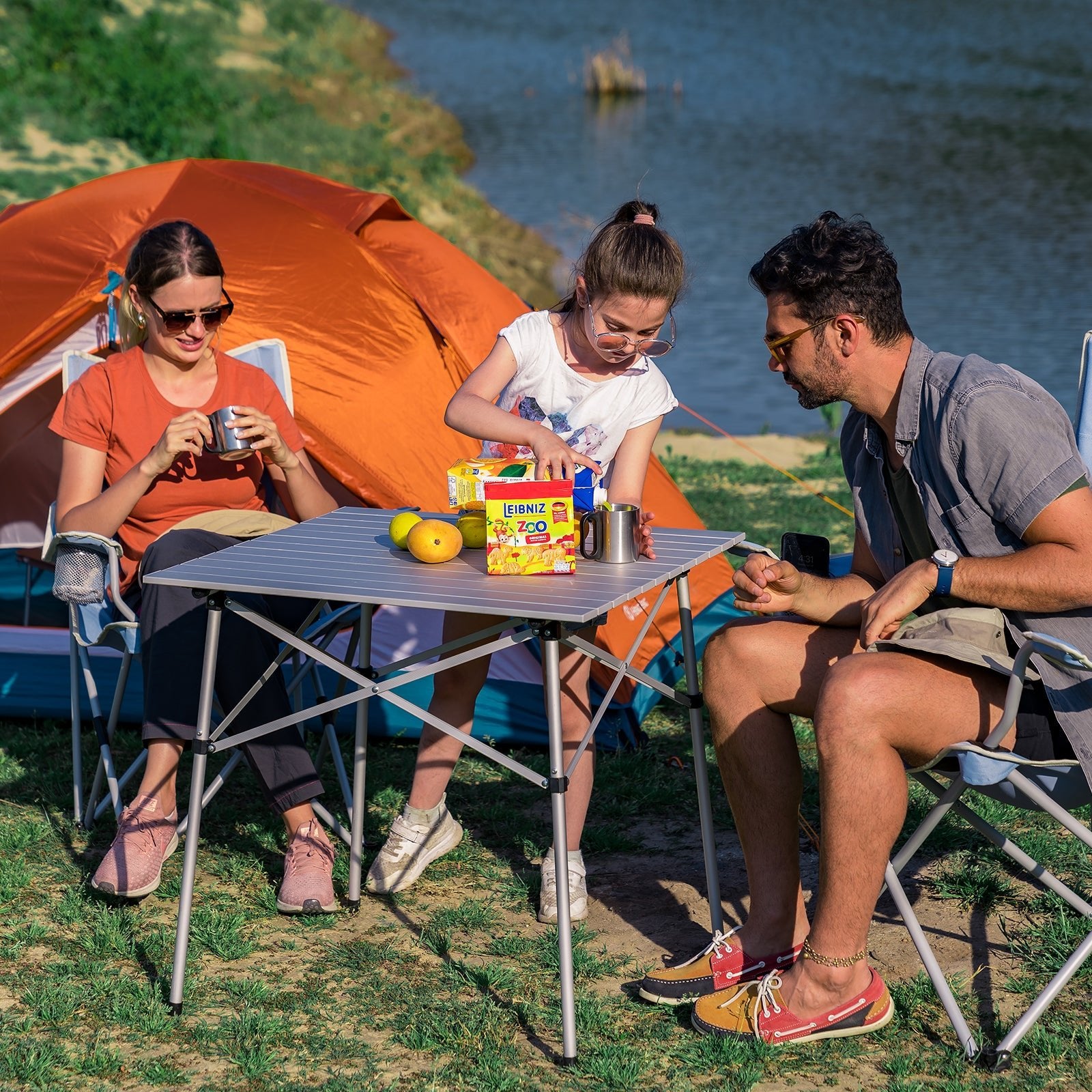 Portal Outdoors Lightweight Roll-Up Table-Square
